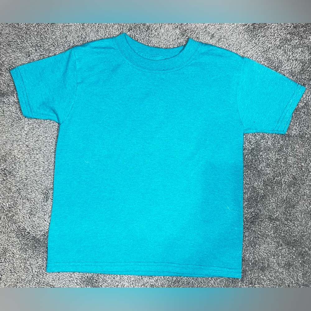 $2 BOYS TSHIRT SIZE 4/5. $2 WITH ANY $10 ORDER OR MORE